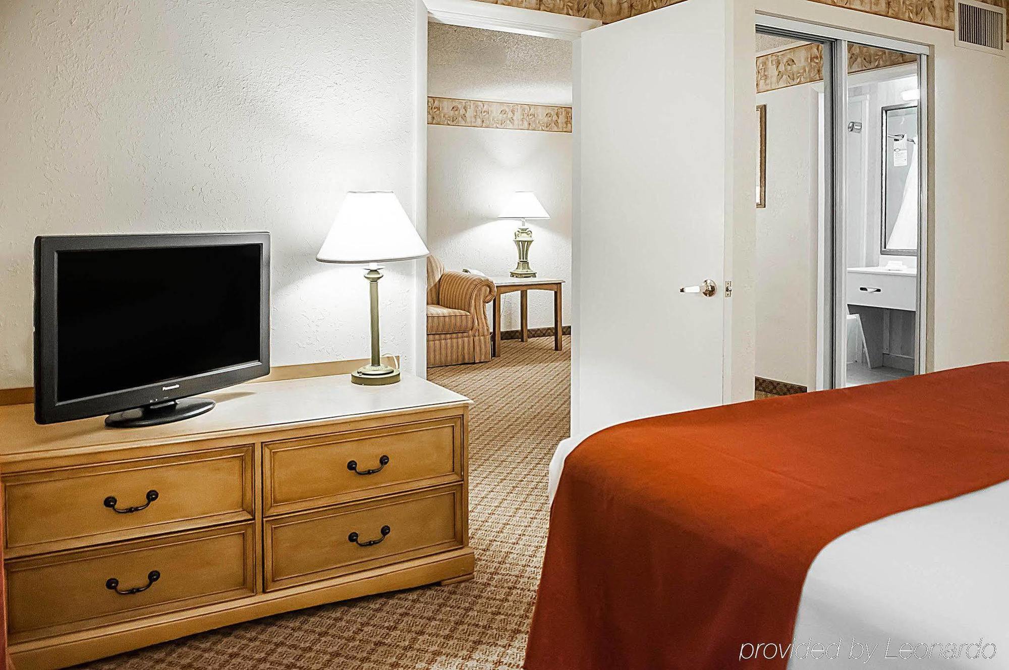 Pan American Inn And Suites Albuquerque Ngoại thất bức ảnh