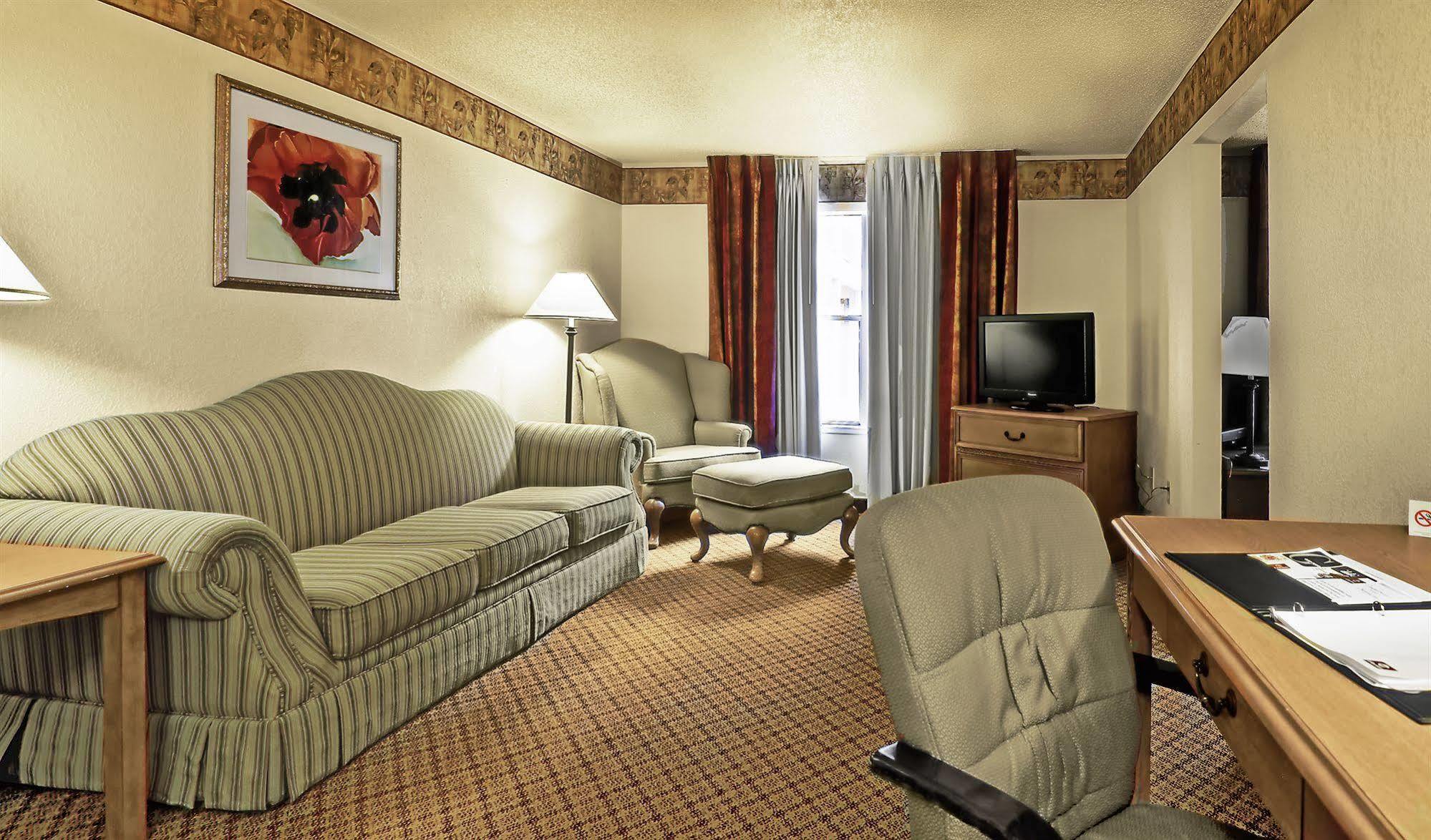 Pan American Inn And Suites Albuquerque Ngoại thất bức ảnh